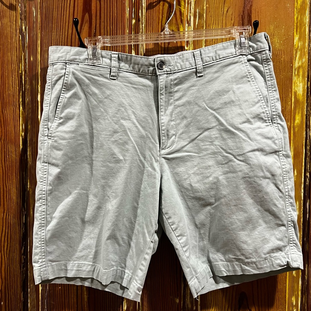 George Light Green Flat Front Cotton Shorts